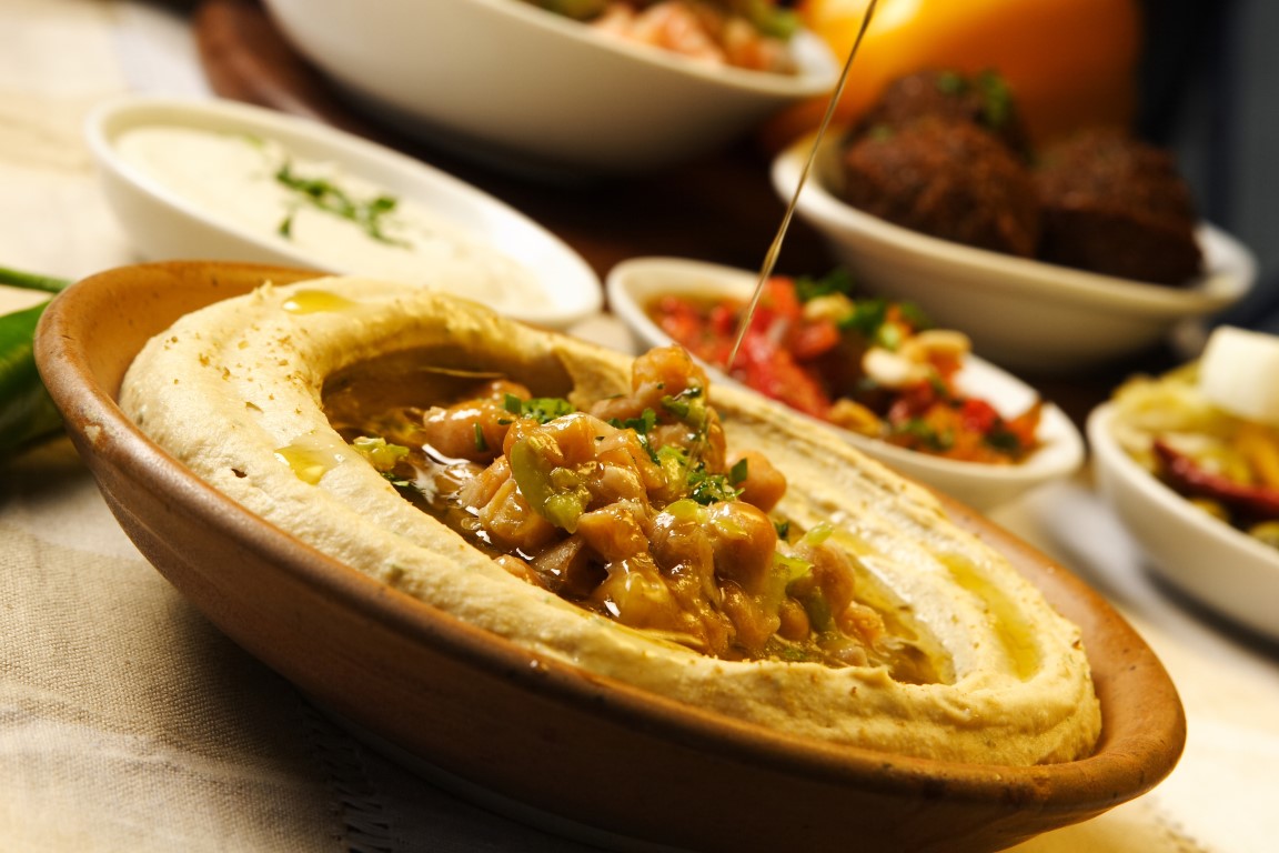 Национальное блюдо Израиля хумус